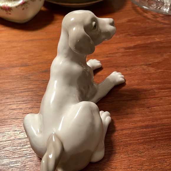 Vintage, NAO by Lladro,Laying down Beagle,Porcelain,Made in Spain, No Box - Picture 5 of 6